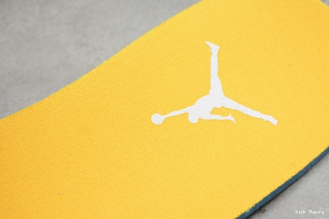 Kicked Out Shoe Store CK9246-108 AIR JORDAN (W) ORANGE 3 LASER RETRO 0723